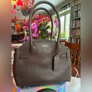 Coach Empire 21 Maple